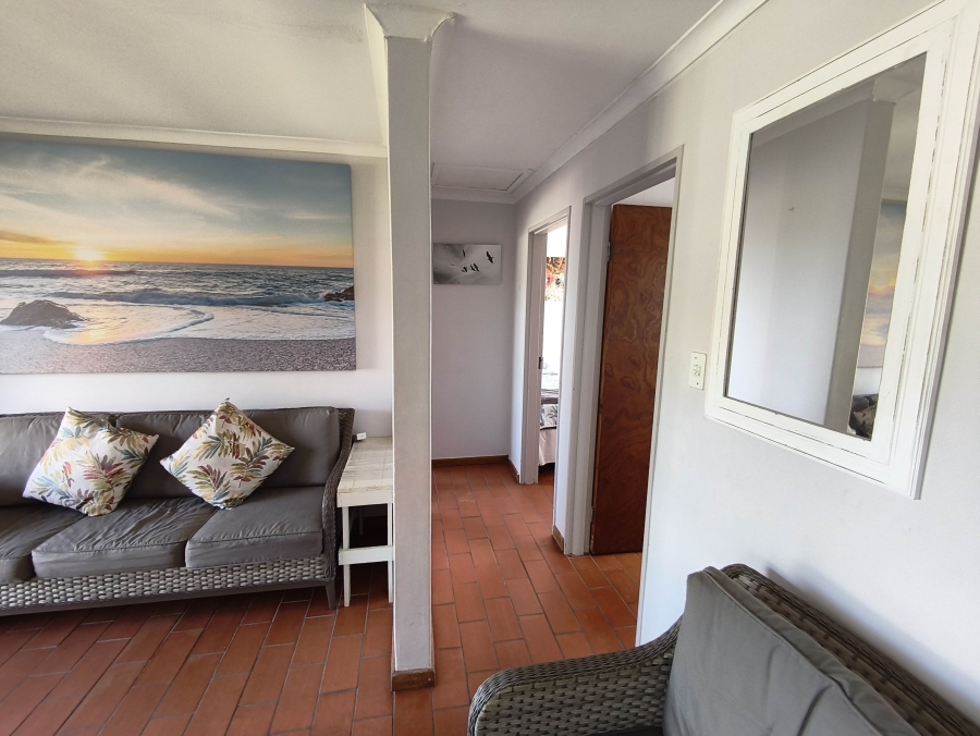 2 Bedroom Property for Sale in De Kelders Western Cape
